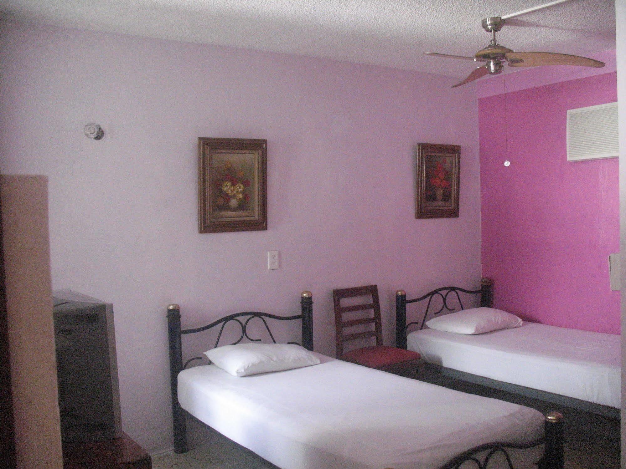 Hostel Mundo Maya Cancún Esterno foto